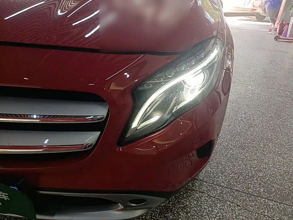 Mercedes-Benz GLA 2015 2015 GLA 200 Fashion