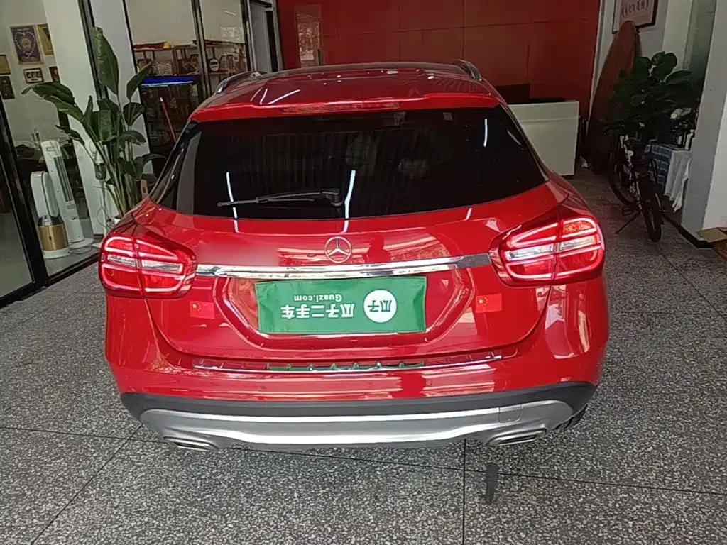 Mercedes-Benz GLA 2015 2015 GLA 200 Fashion