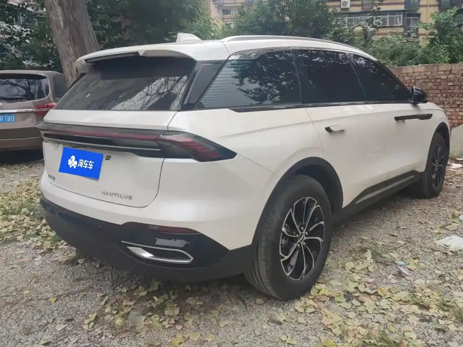 Lincoln Nautilus 2026 2025 facelift 2.0T AWD Premium Edition
