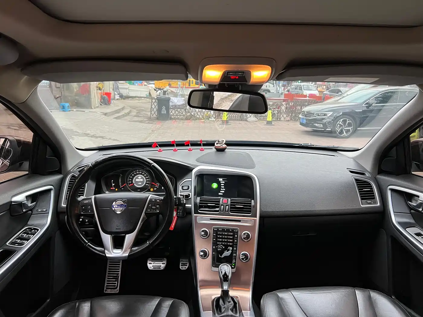 Photo 7 - Volvo XC60