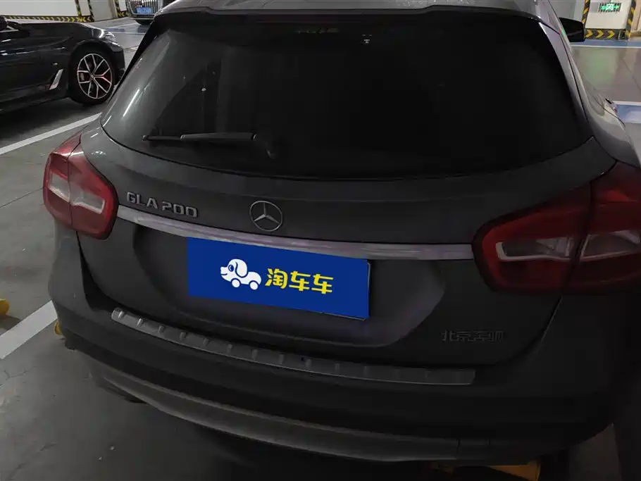Mercedes-Benz GLA 2016 GLA 200 Dynamic фото 4