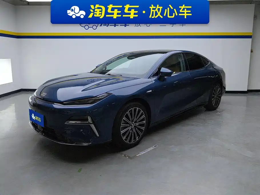 Geely Galaxy Xingyao 8 2025 Model 130km EM-i Flagship Edition