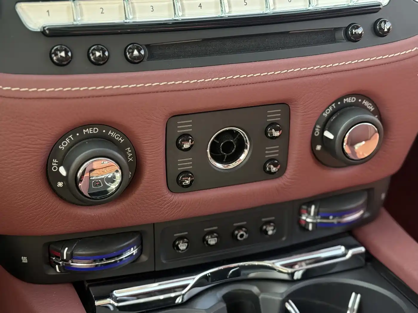 Rolls-Royce Ghost 2018 2018 6.6T Long Wheelbase Edition