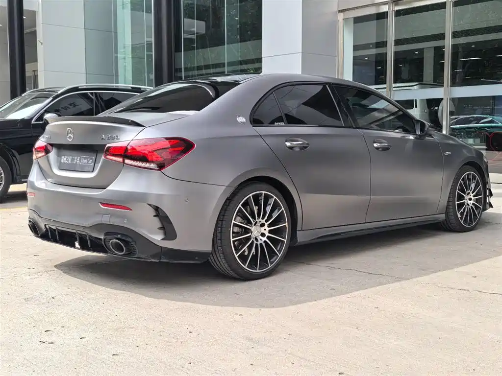 Mercedes-Benz A-Class AMG 2023 Model Year AMG A 35 L 4MATIC фото 12