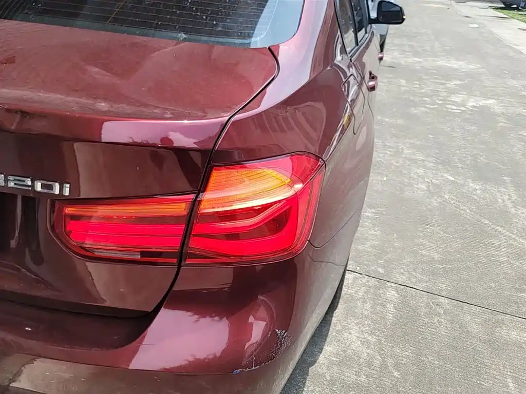 BMW 3 Series 2018 320i M Sport Package фото 8