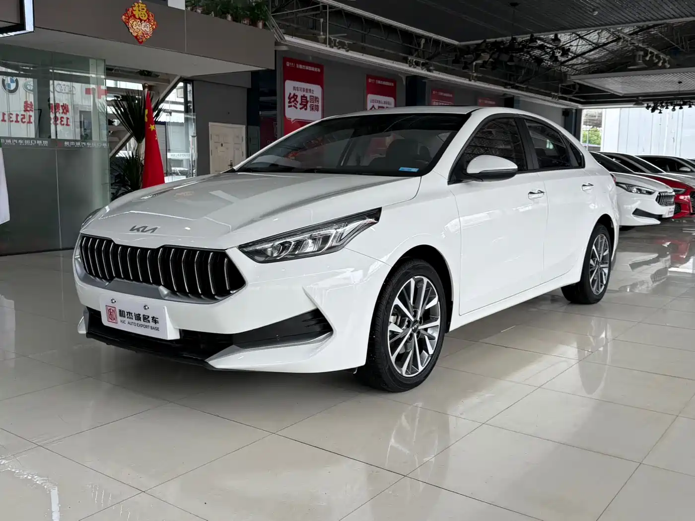 Kia K3 2021 Facelift 1.5L CVT Fashion Edition фото 3