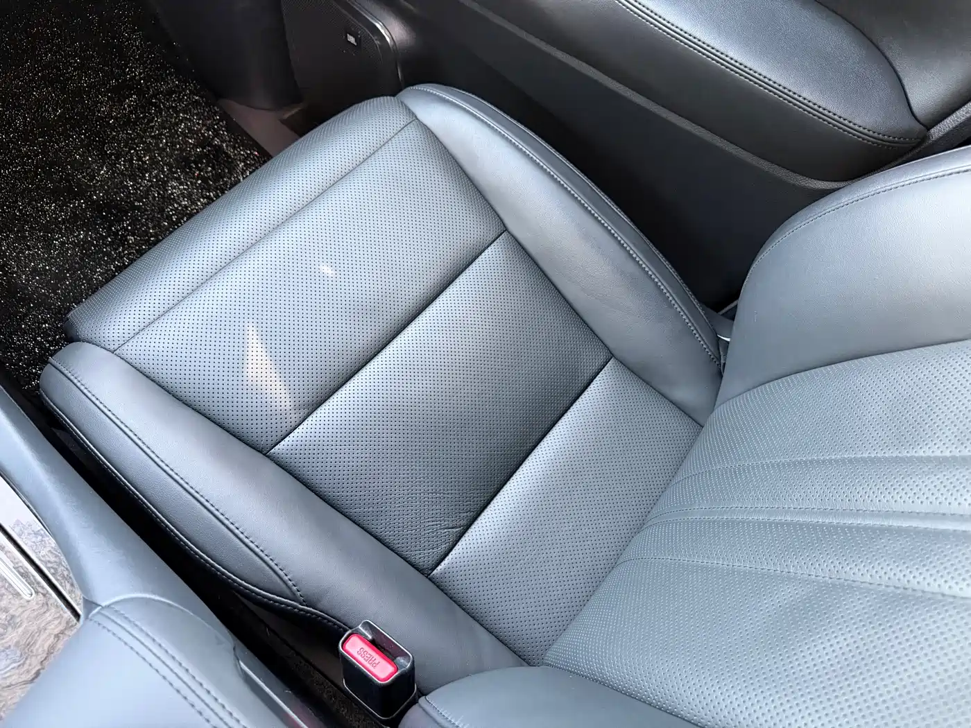 Toyota Vellfire 2021 2020 Twin Engine 2.5L HV Premium Edition