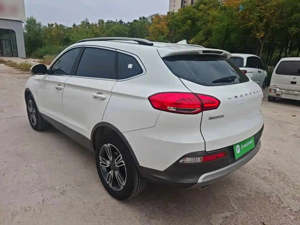 Leopaard CS10 2017 2017 1.5T Manual Prestige