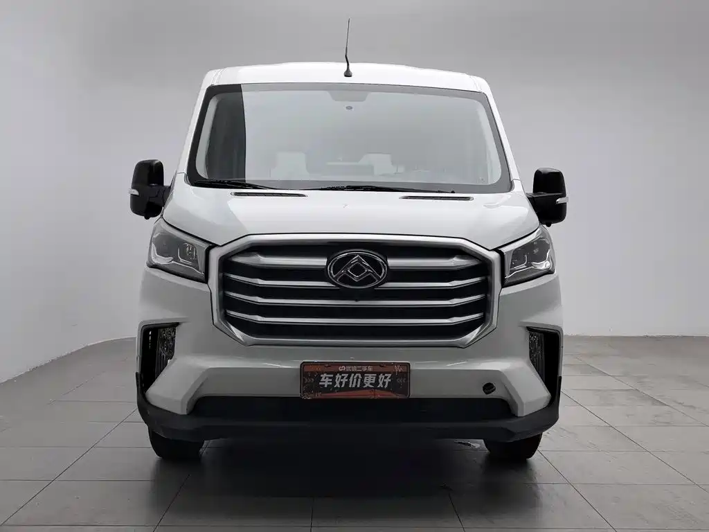 SAIC Maxus Xintu V90 2021 2020 2.0T AMT YunJie Edition FWD Single Rear Tire Short Wheelbase Medium Roof 6-seater