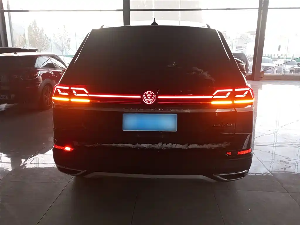 Volkswagen Teramont 2022 330TSI 2WD Luxury фото 5