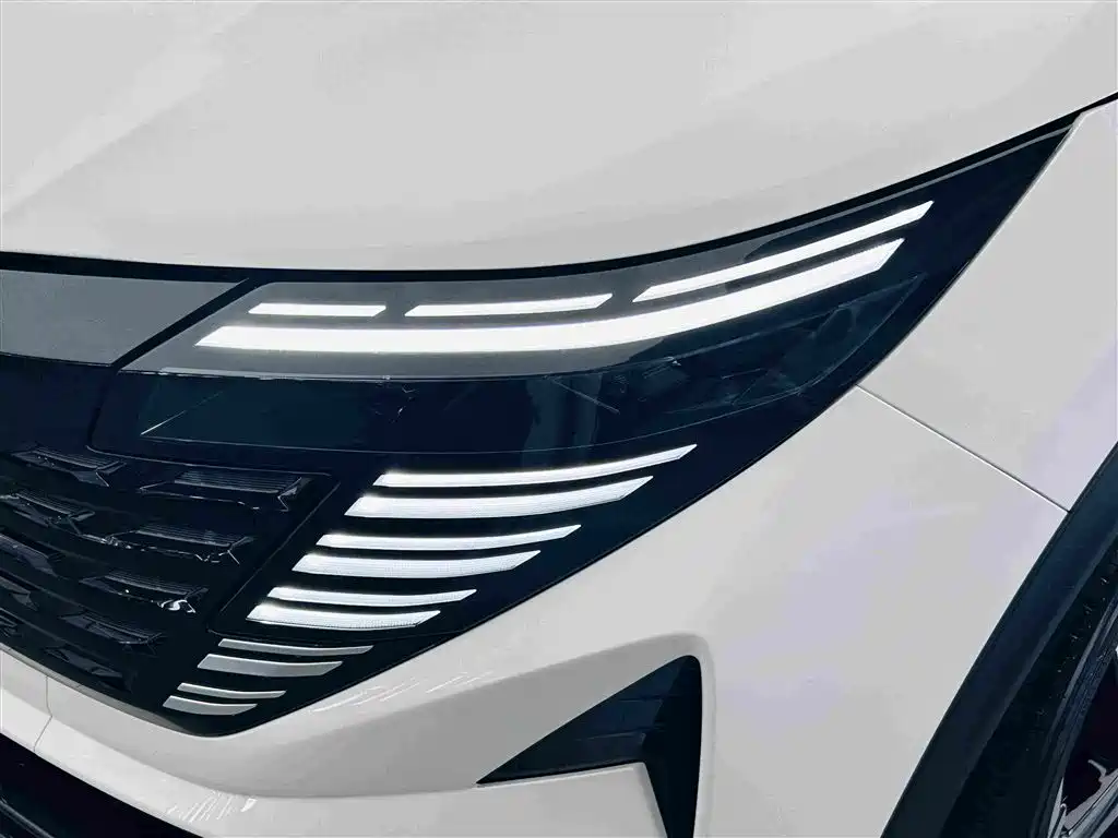 Nissan Qashqai, миниатюра 11