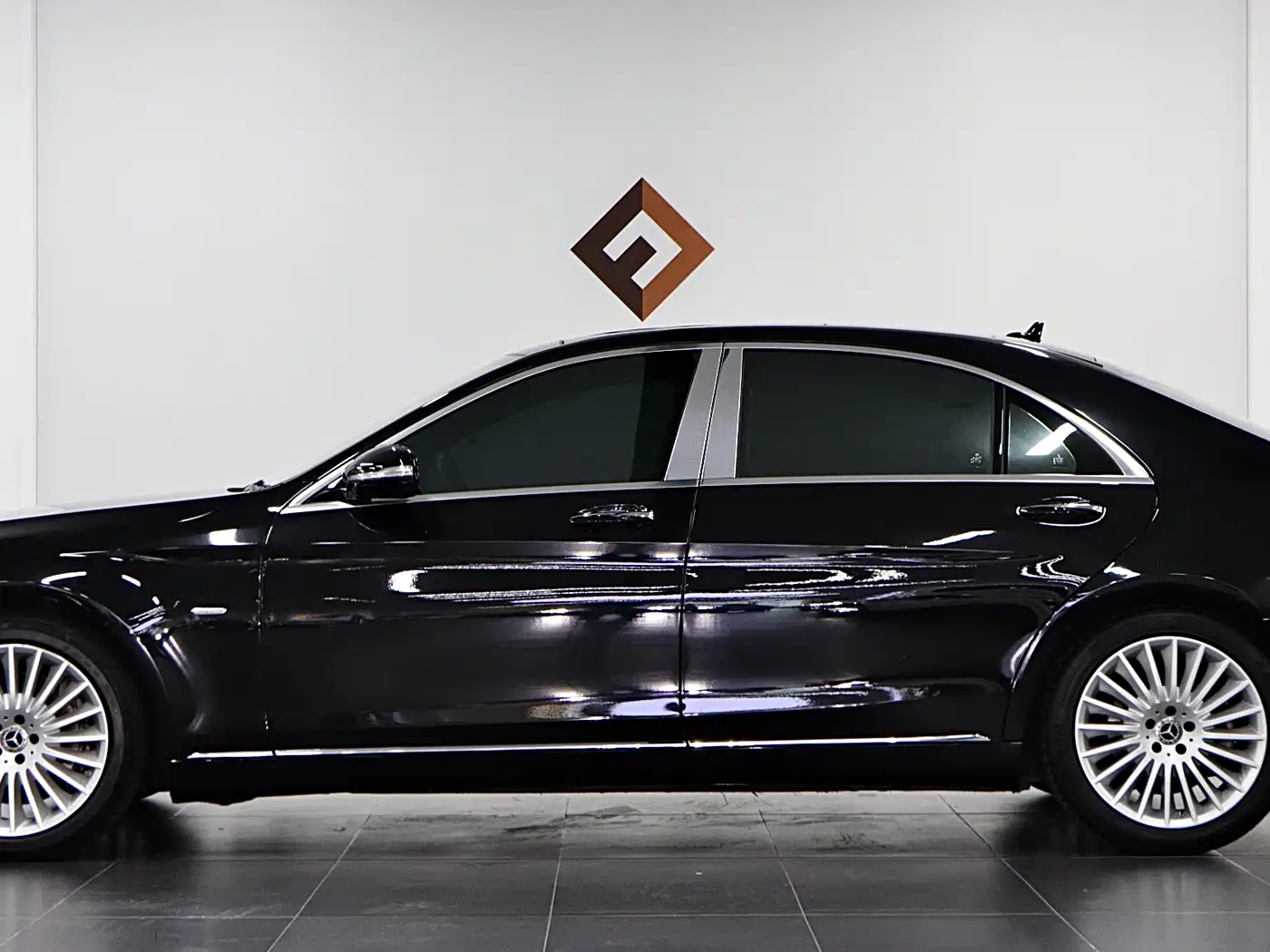 Mercedes-Benz S-Class 2020 S 350 L Business Edition Collector's Version фото 7
