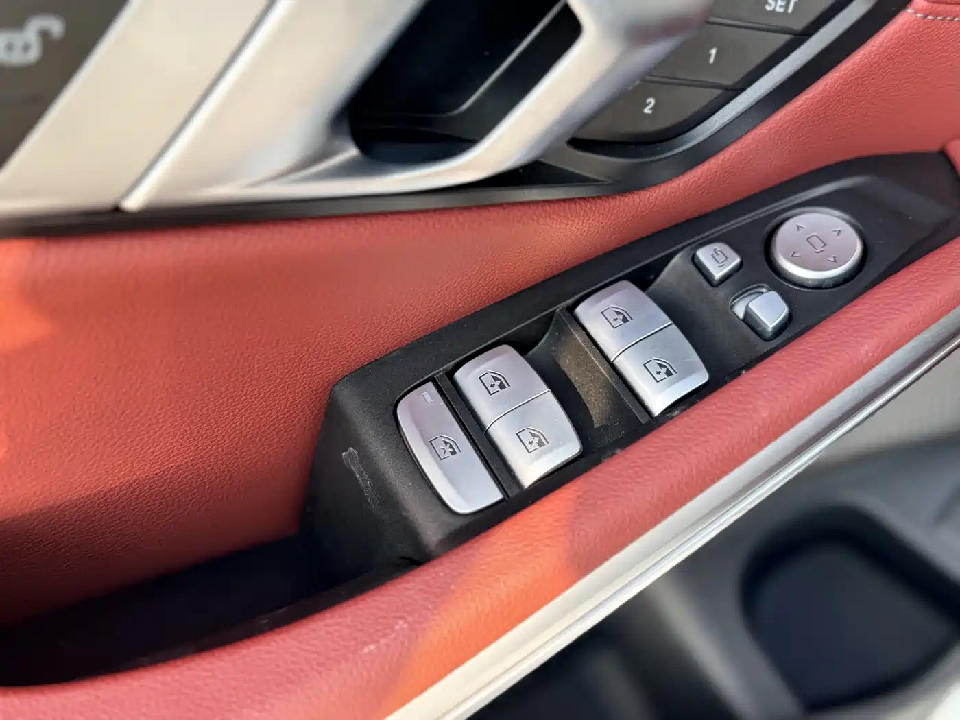 BMW 3 Series 2023 325Li M Sport Black Night Package фото 21