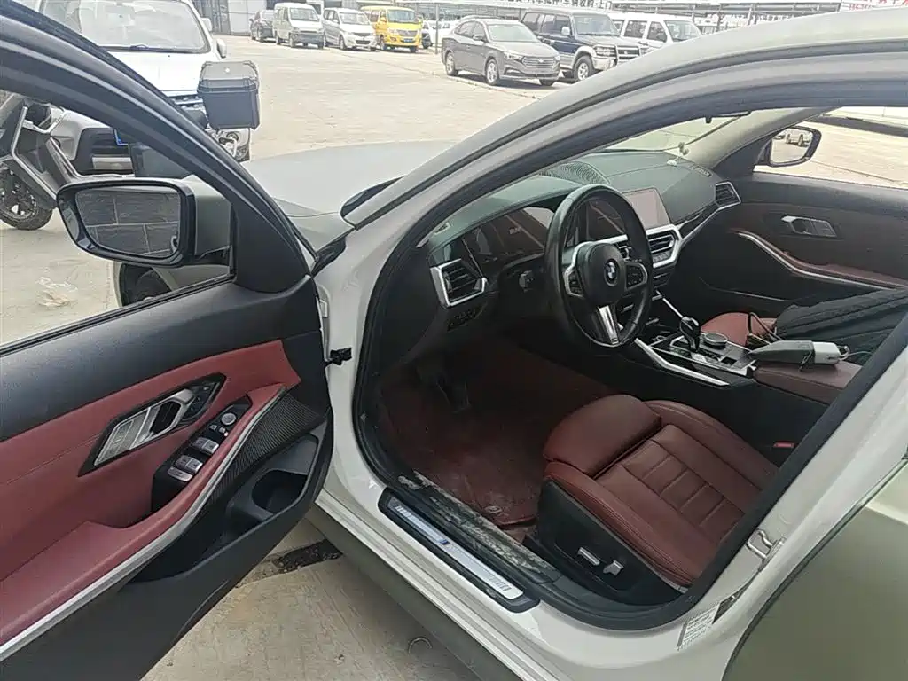 BMW 3 Series 2020 Facelift 325Li M Sport Package фото 12