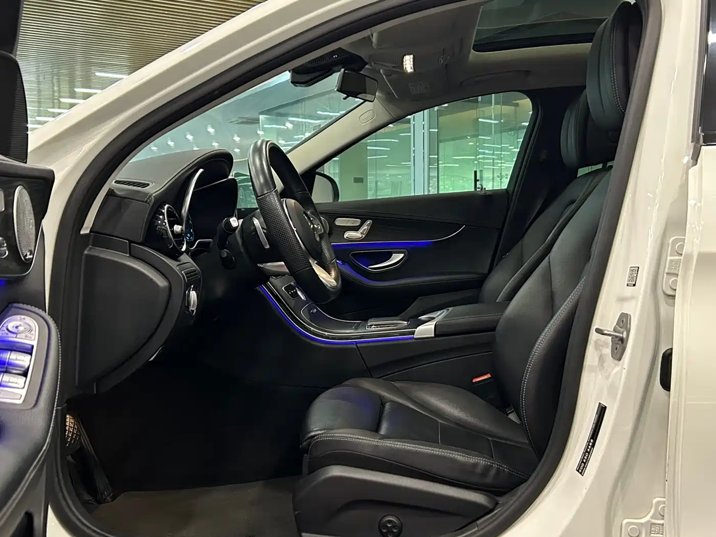 Mercedes-Benz C-Class 2021 C 260 L Sport Starry Exclusive Edition фото 4