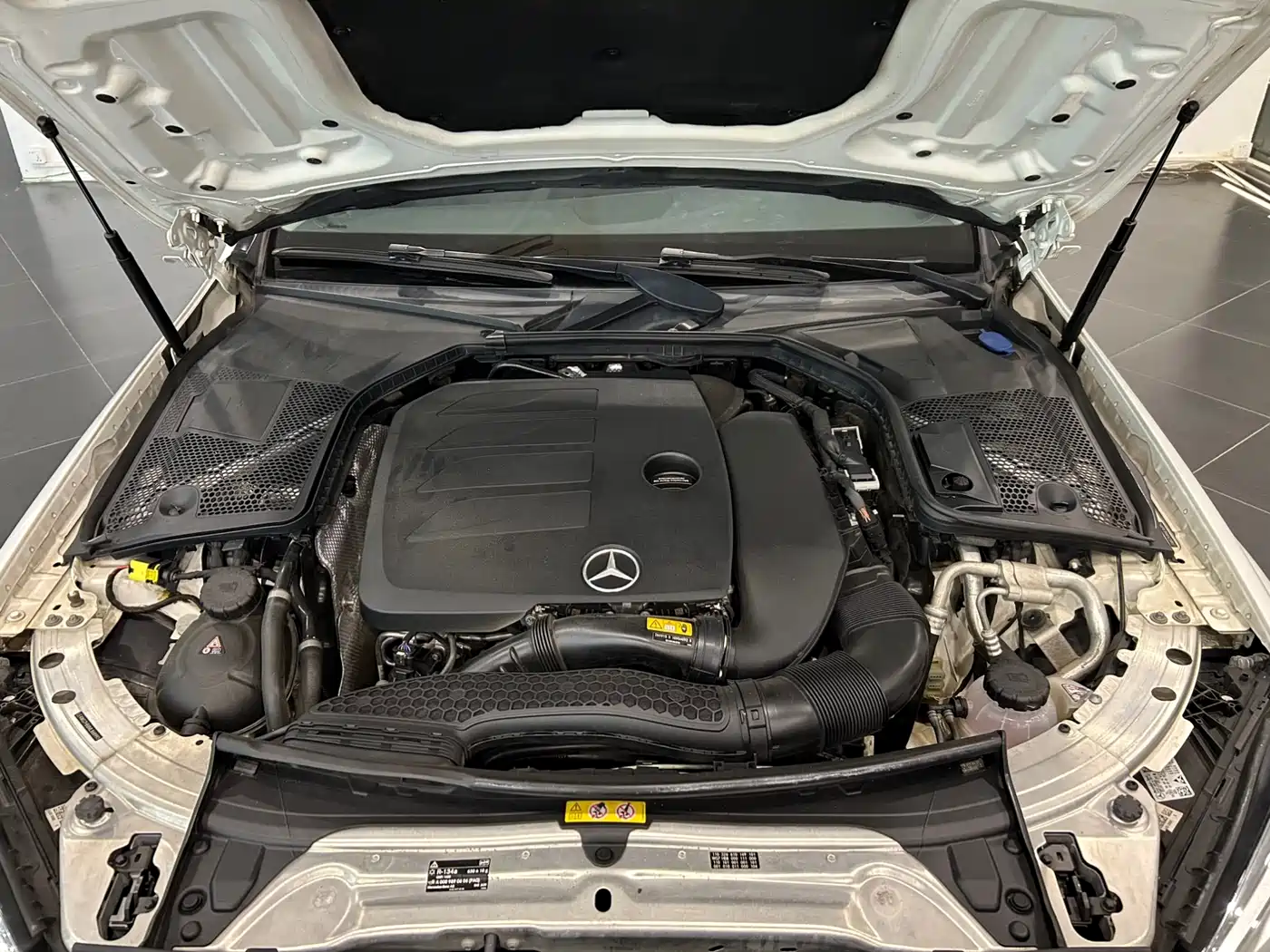 Mercedes-Benz C-Class 2021 C 260 L Sport Starry Exclusive Edition фото 29