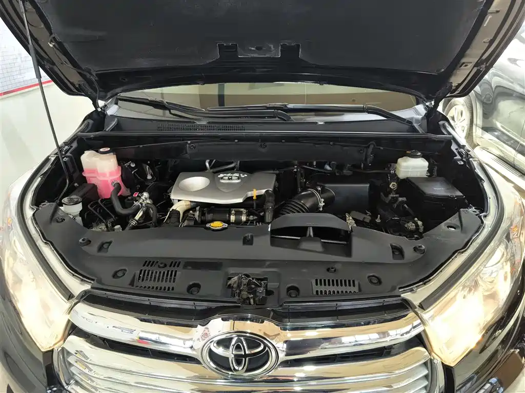 Toyota Highlander 2015 2.0T AWD Elite Edition 7-seater фото 19