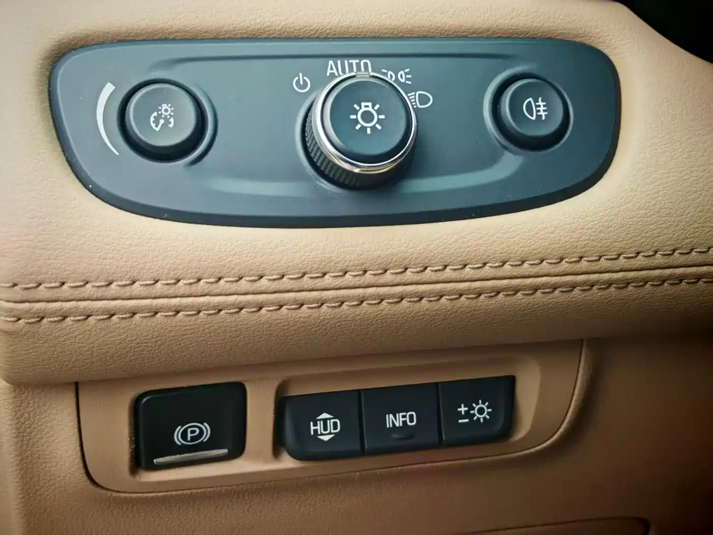 Buick GL8 2017 ES 28T Flagship China V фото 14