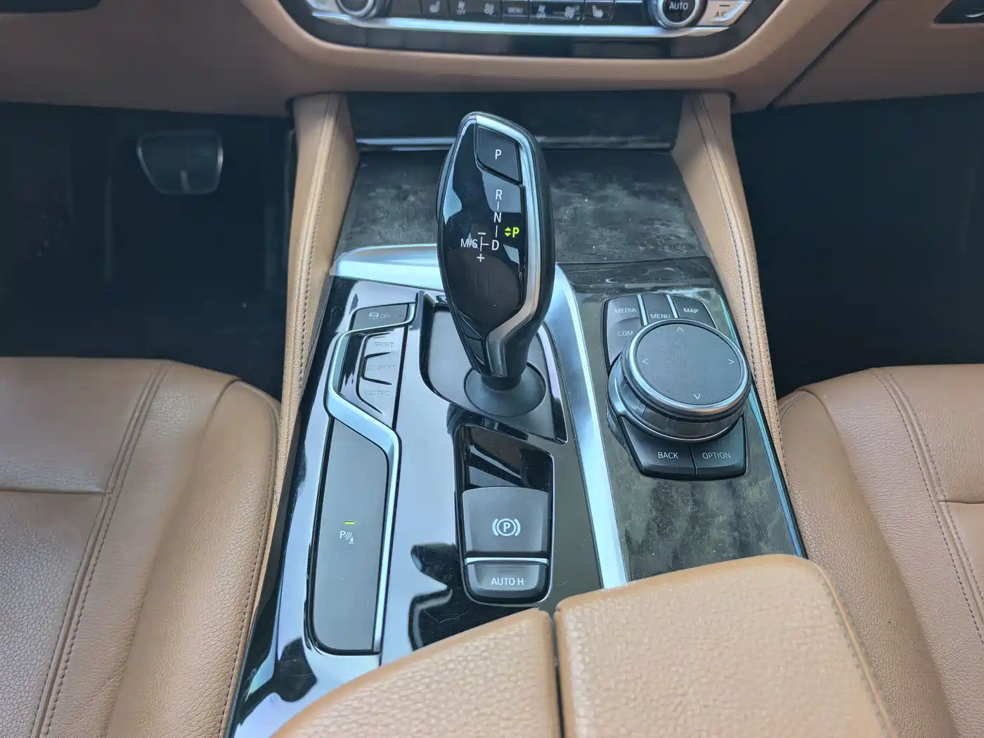 BMW 5 Series 2018 Facelift 530Li Leading M Sport Package фото 12