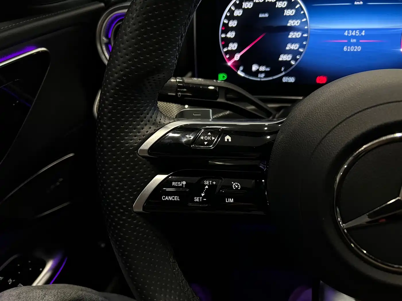 Mercedes-Benz C-Class 2022 C 260 L Sport Edition фото 12