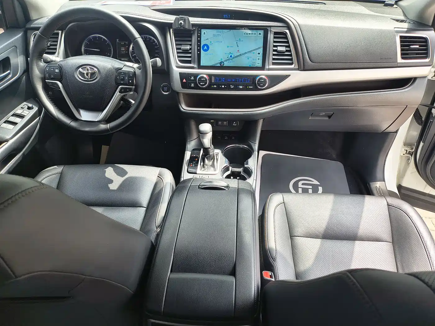 Toyota Highlander 2018 2.0T 4WD Luxury 7-seater (China V) фото 22