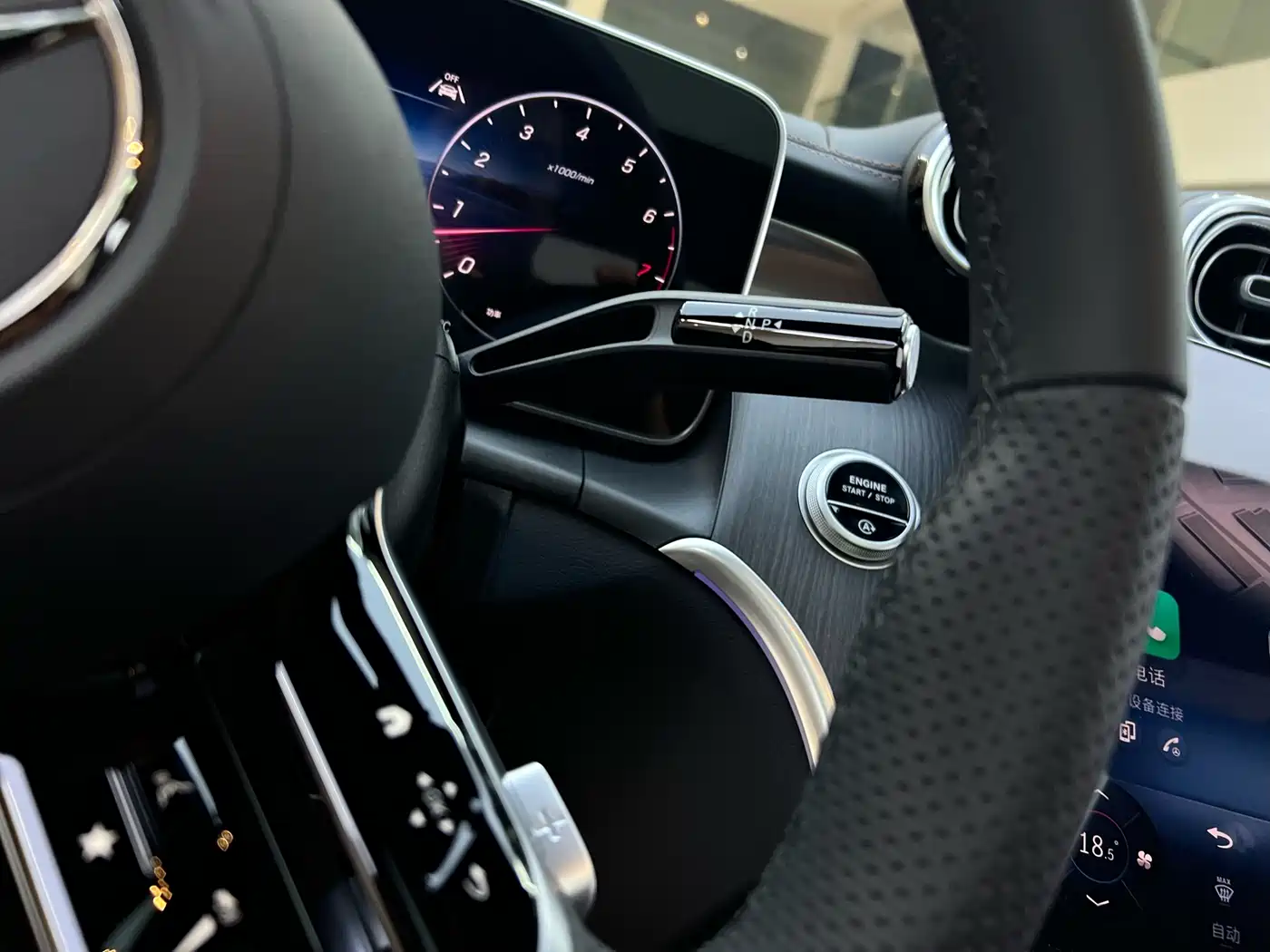 Mercedes-Benz GLC 2025 Model Year GLC 260 L 4MATIC Luxury фото 16