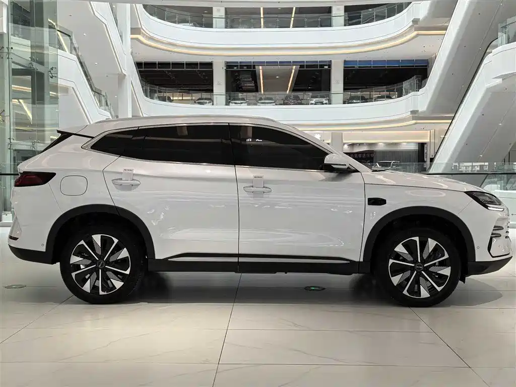BYD Song PLUS PHEV 2025 DM-i Smart Driving Edition 112KM Honor фото 9