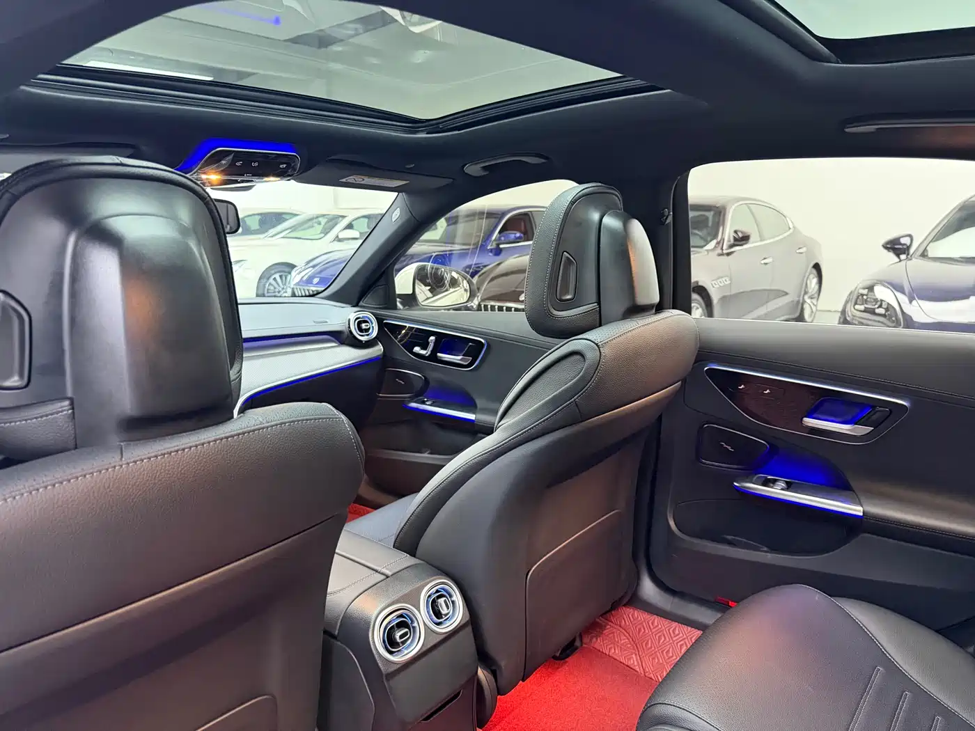 Mercedes-Benz C-Class 2023 Facelift C 260 L Sport Edition фото 9