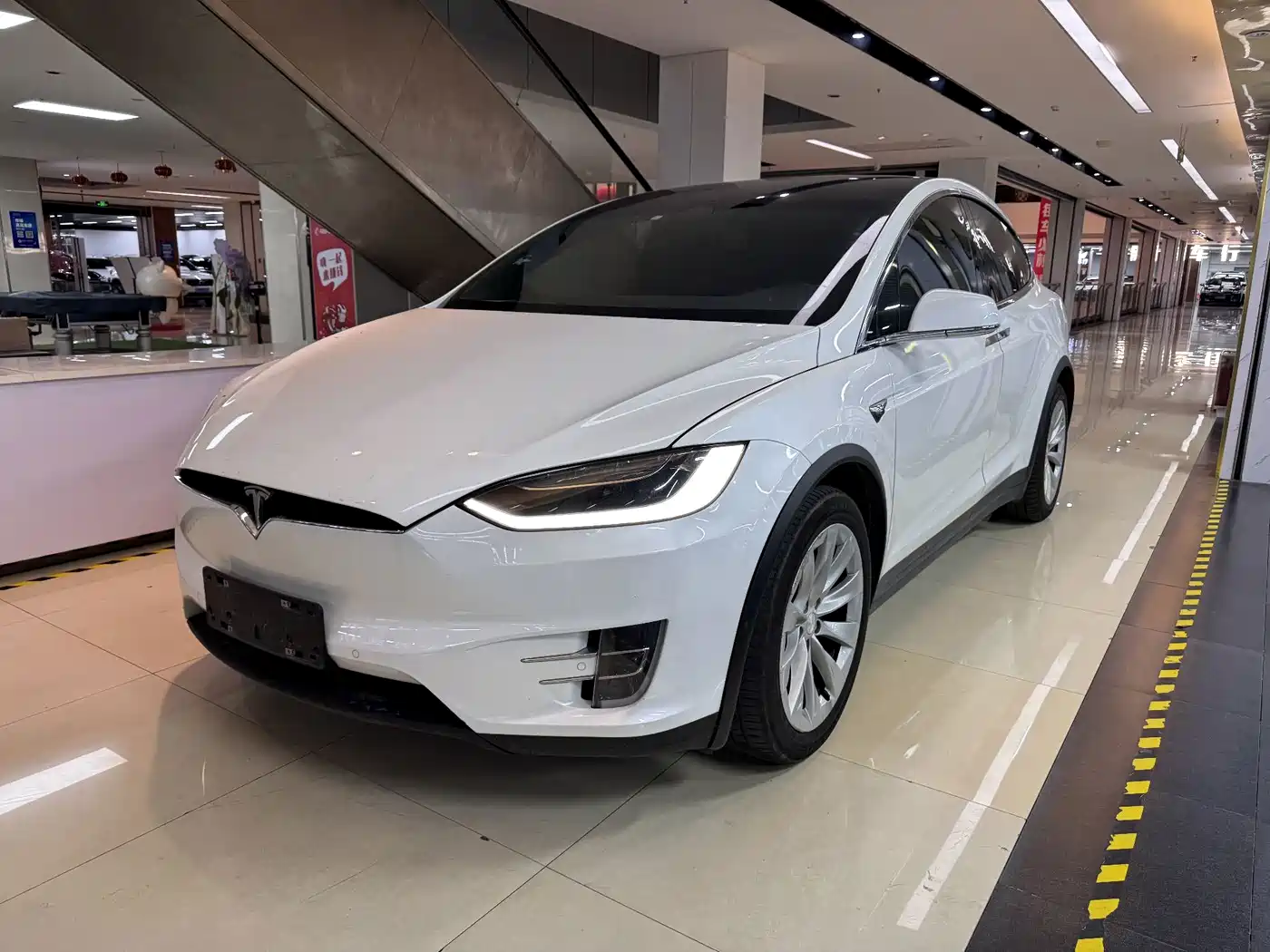Tesla Model X 2017 2017 Model X 100D Long Range