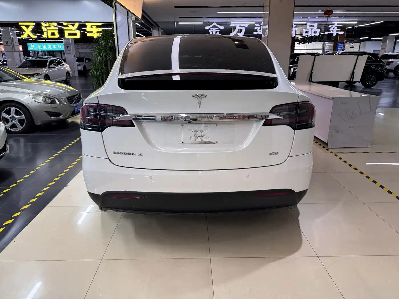Tesla Model X 2017 2017 Model X 100D Long Range