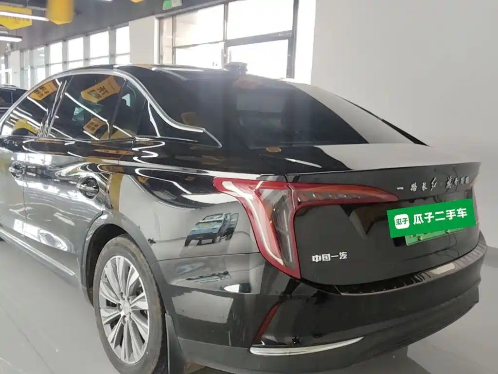 Hongqi E-QM5 2025 2024 Model 610km PLUS