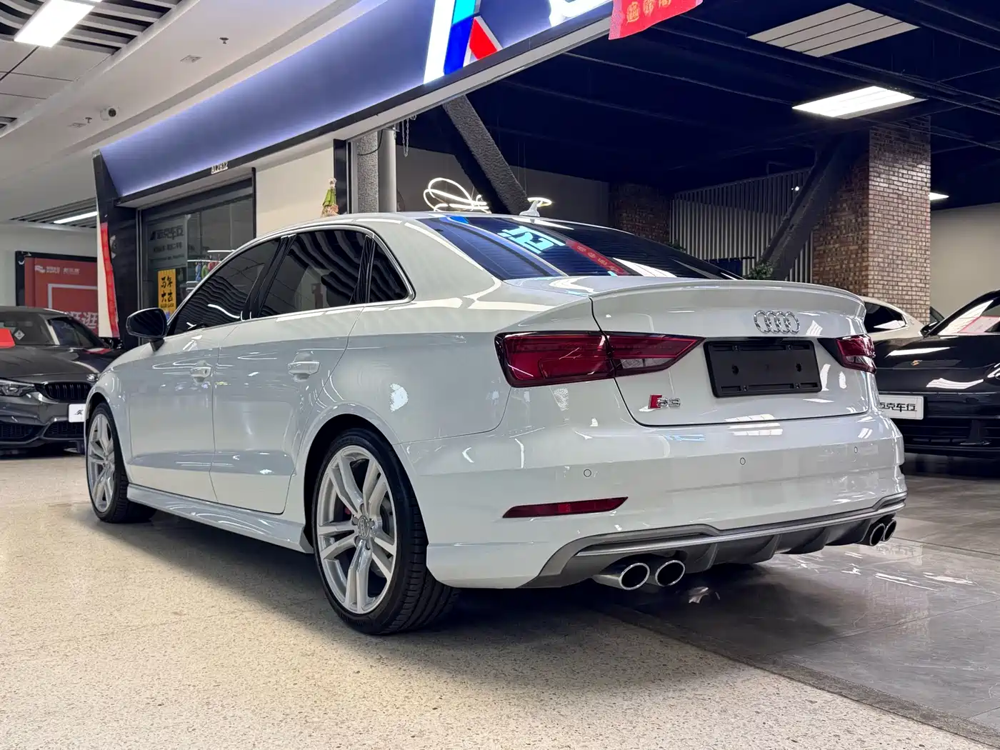 Audi S3 2017 2017 Facelift S3 2.0T Limousine