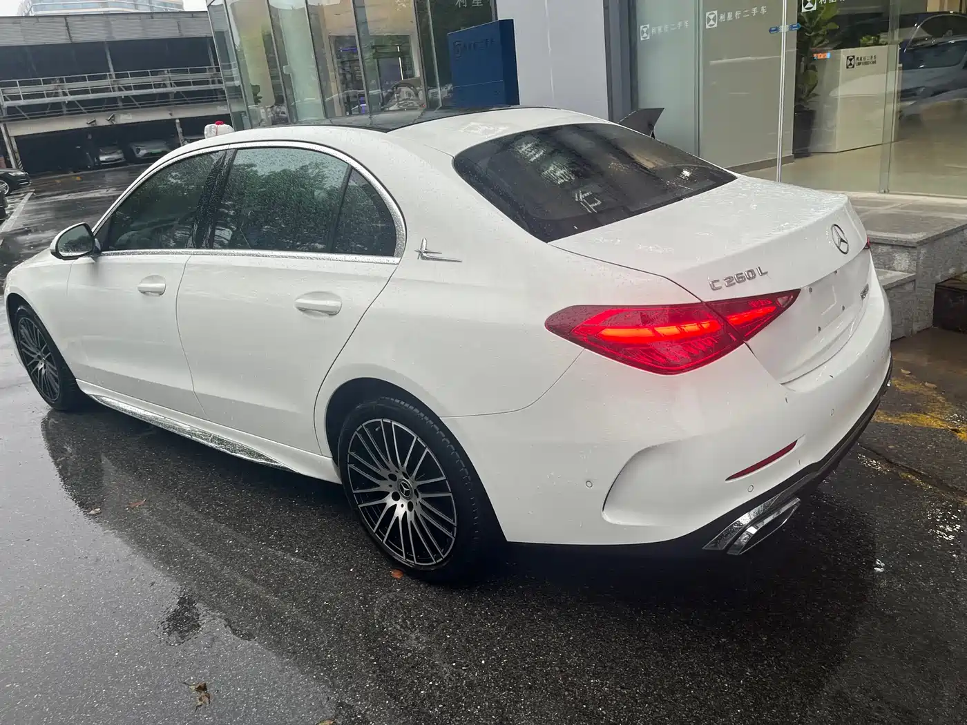 MERCEDES-BENZ C CLASS