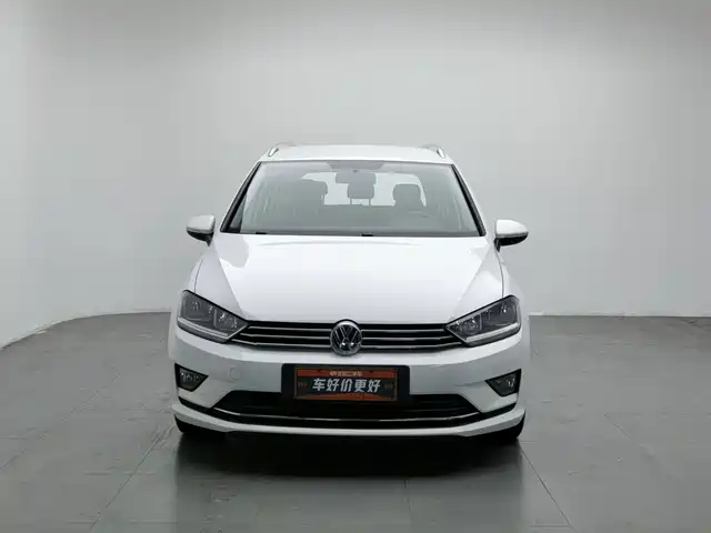 Volkswagen Golf Sportsvan 2018 1.6L Automatic Comfort — фото 3