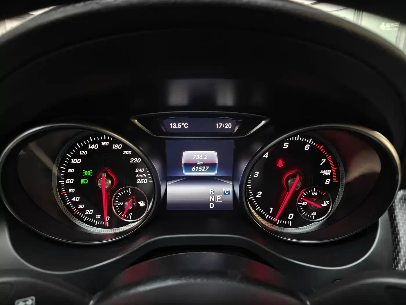 Mercedes-Benz GLA 2019 GLA 200 Dynamic фото 16