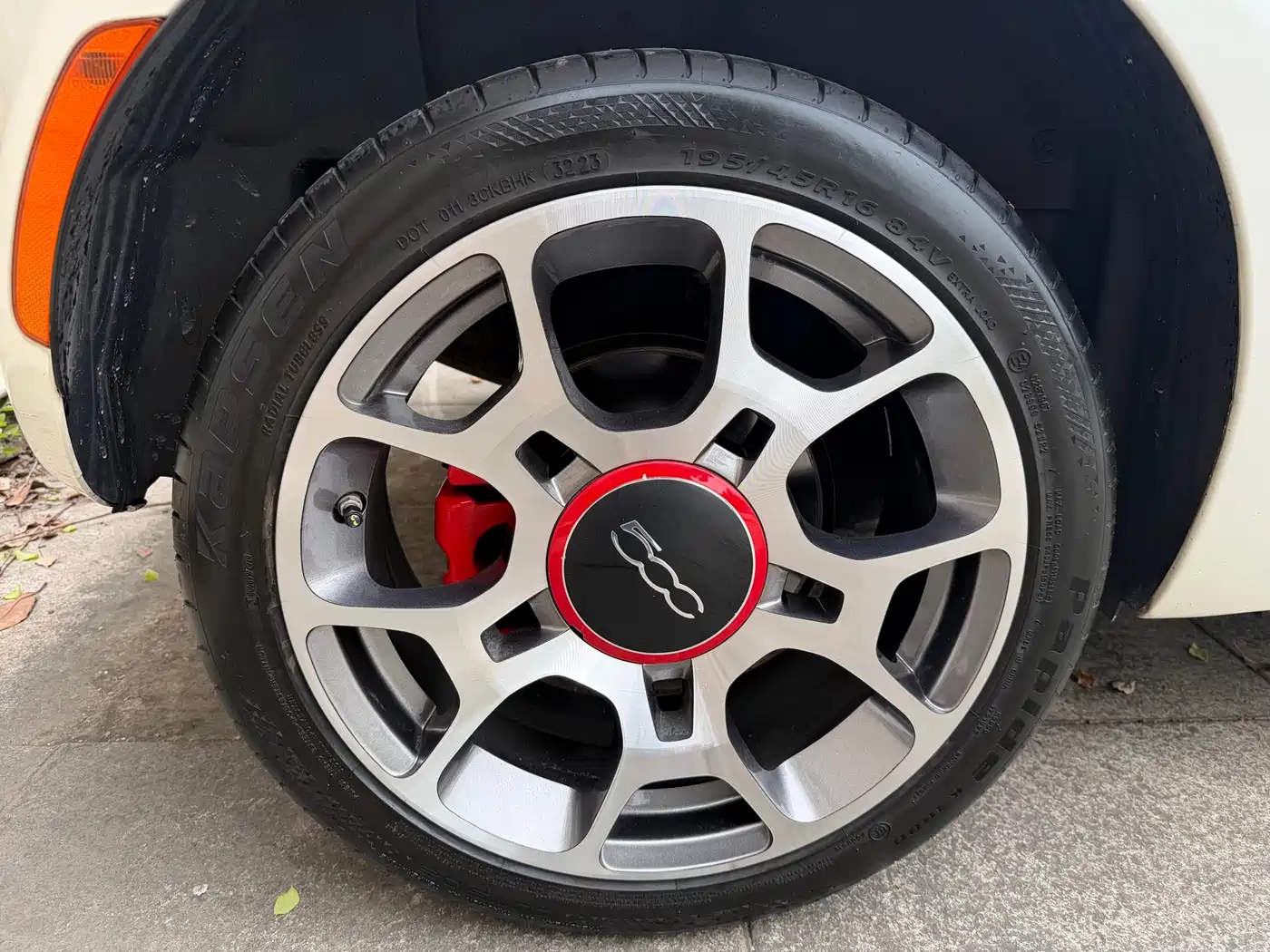 Fiat 500 2011 1.4L Sport Edition фото 15