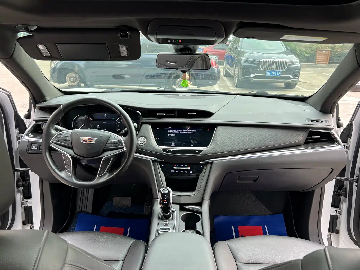 Cadillac XT5 2022 2.0T 2WD Luxury фото 27