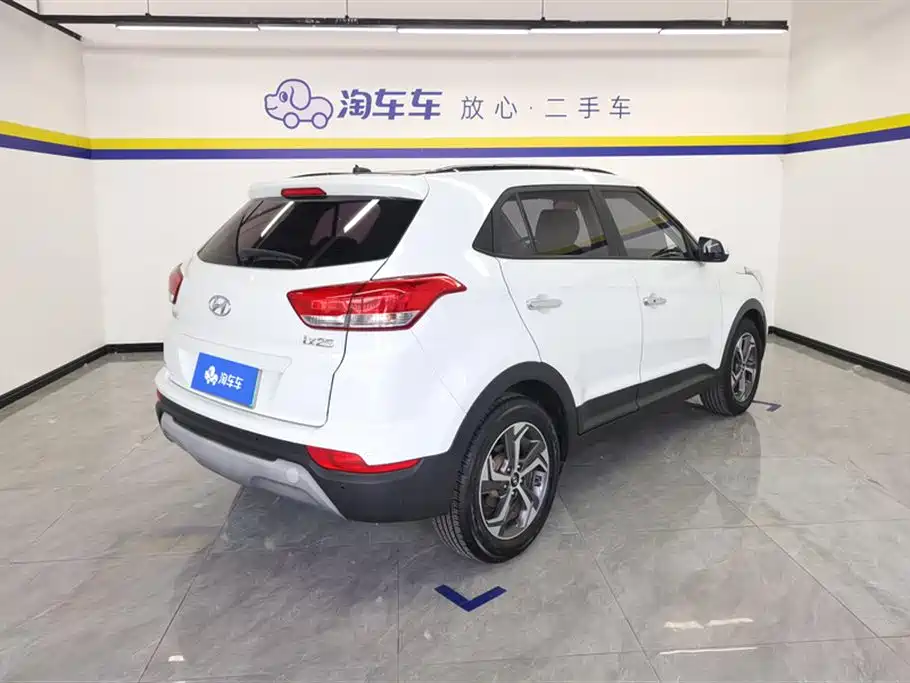 Hyundai Beijing Hyundai ix25 2017 1.6L Automatic Smart Edition фото 3