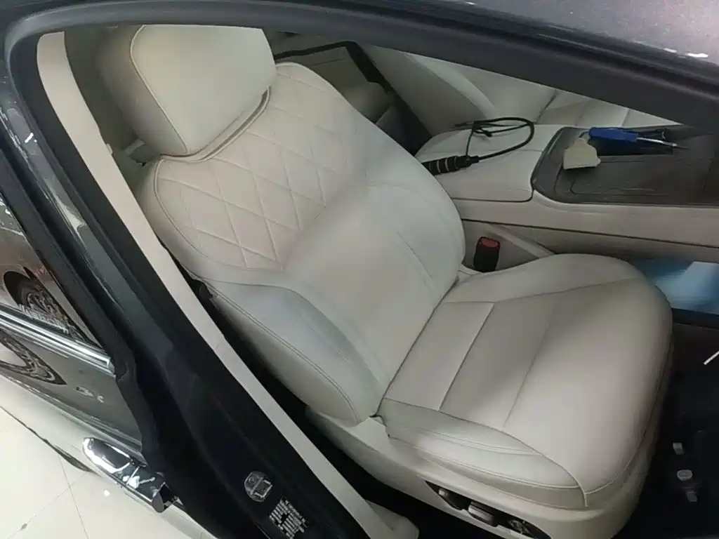WEY Alpine 2025 2025 AWD Alpine 9