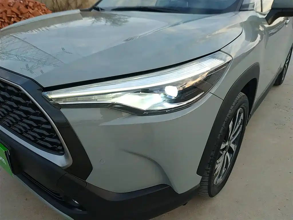 Toyota Corolla Cross 2022 2.0L Flagship Edition фото 19