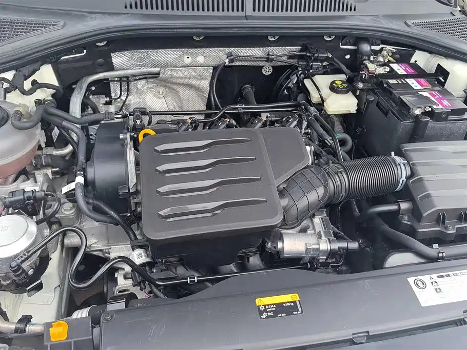 Volkswagen Lavida 2021 1.5L Auto Comfort Edition фото 10
