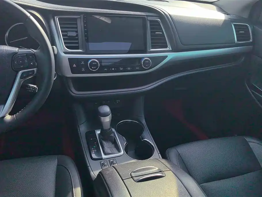 Toyota Highlander 2018 2.0T 4WD Luxury 7-seater (China V) фото 16