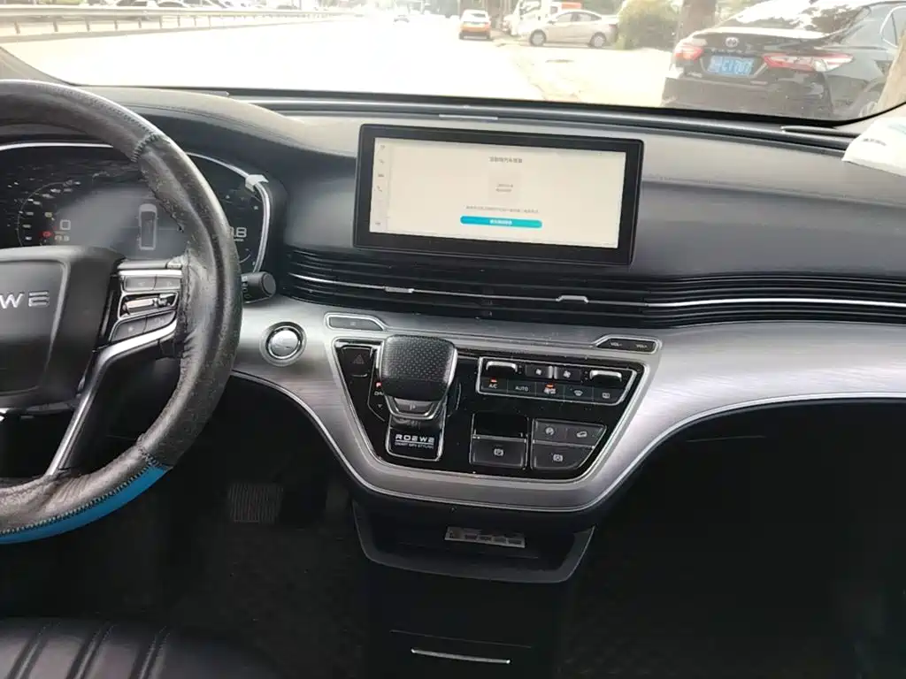 Roewe iMAX8 2021 2022 400TGI Flagship