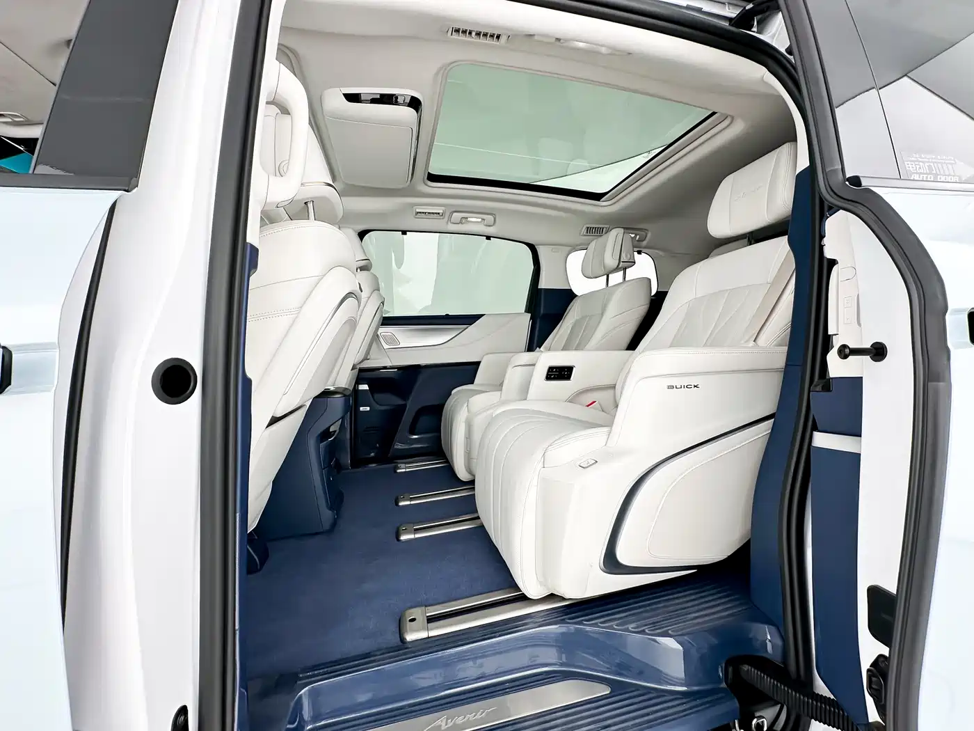 Buick GL8 New Energy 2024 Land Honor Luxury Edition 6-Seater фото 13