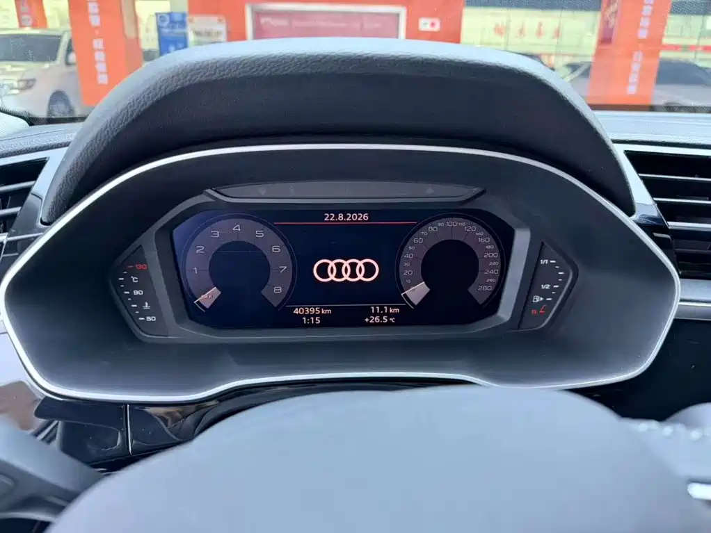 Audi Q3, миниатюра 11