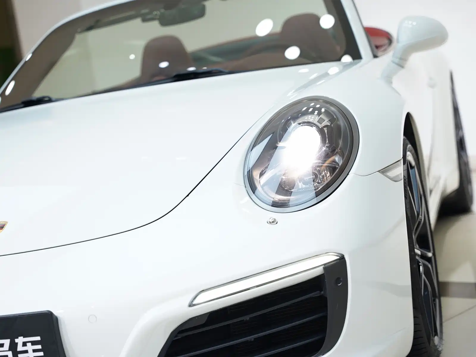Photo 10 - Porsche 911