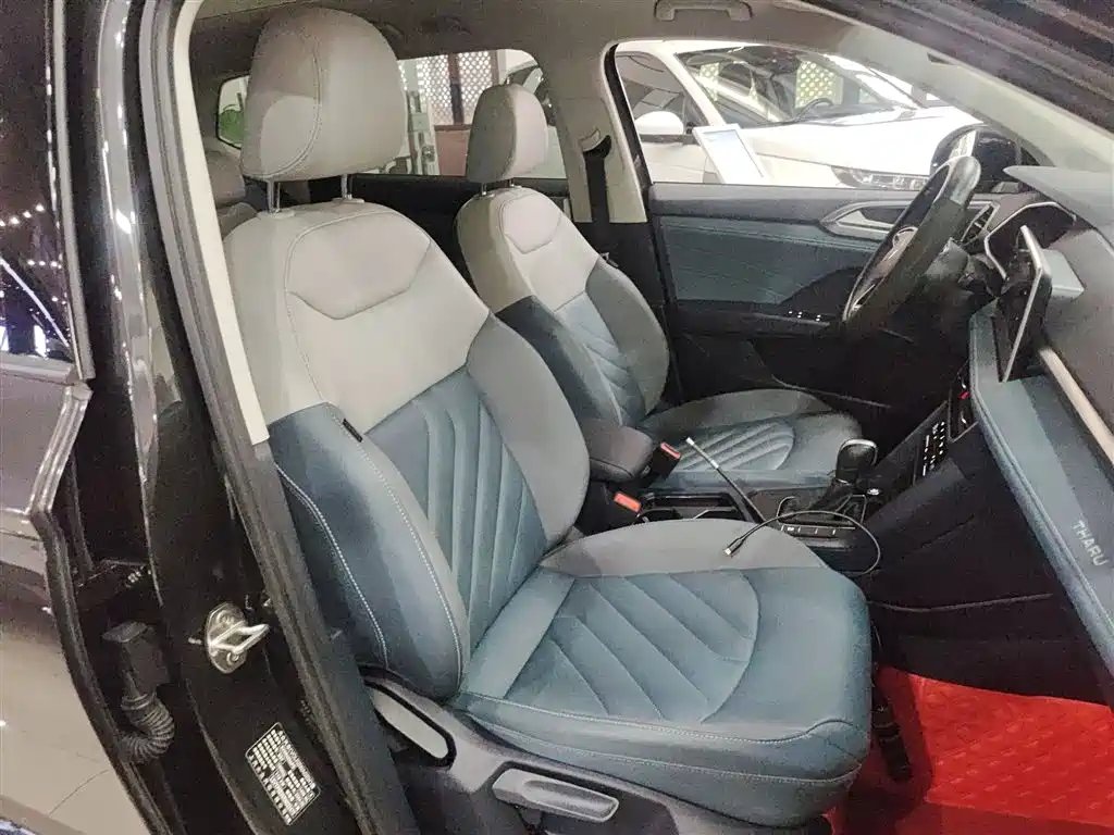 Volkswagen Tharu 2023 300TSI 2WD Bright Moon Edition фото 19