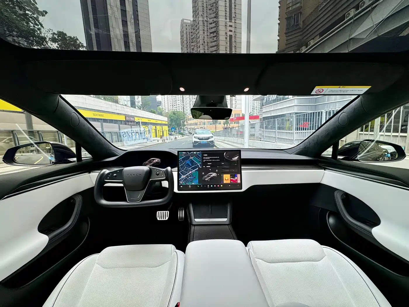 Tesla Model S 2023 Tri-motor AWD Plaid фото 11