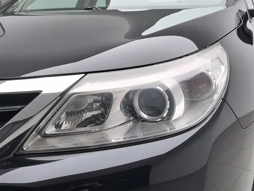 Renault Latitude 2011 2.5L Automatic Flagship Navigation Edition фото 25