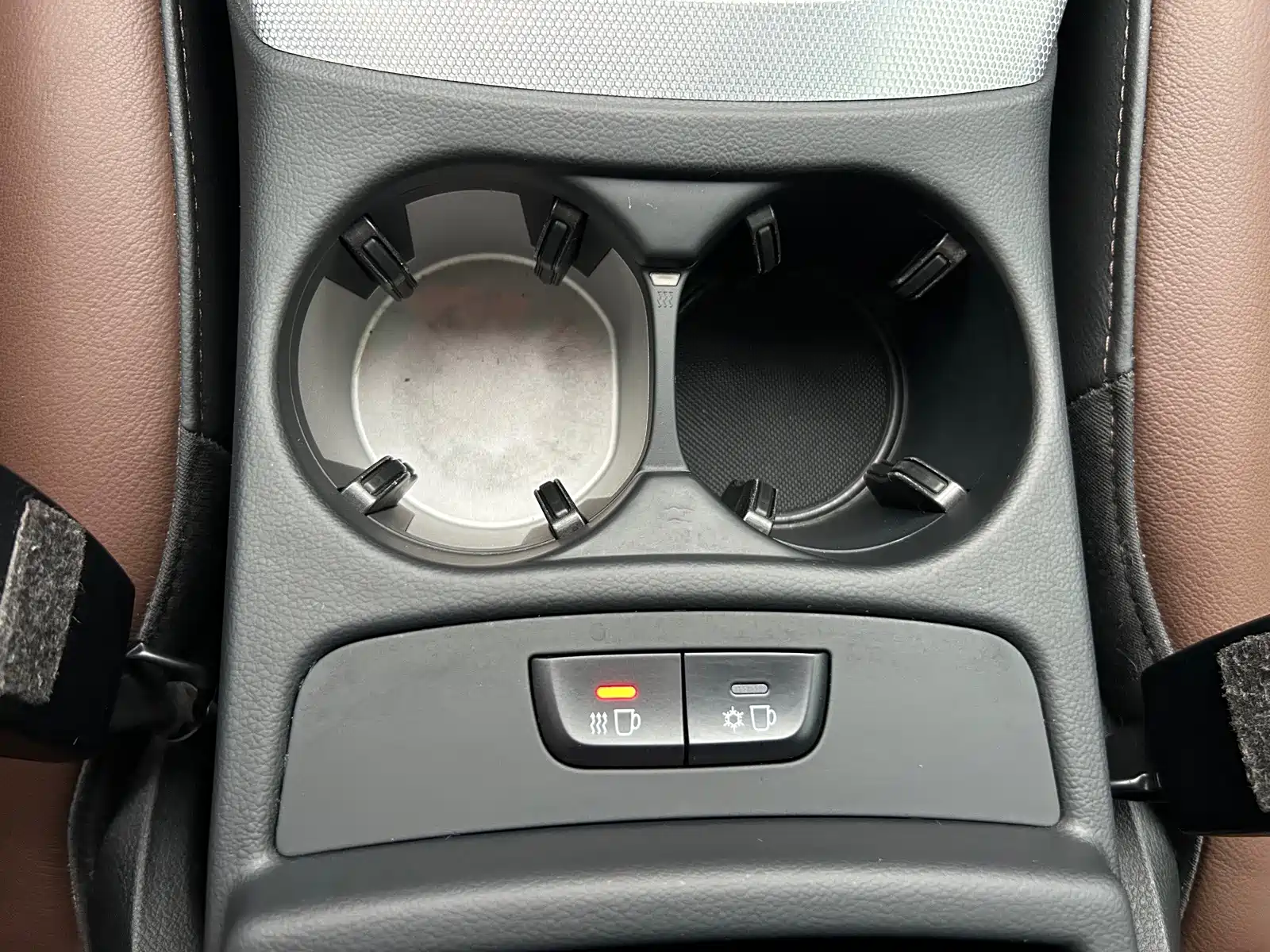 Фото 22 - Audi Q5